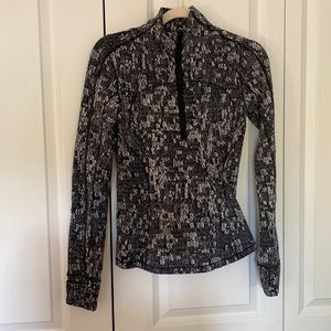 NWOT Lululemon Half Zip